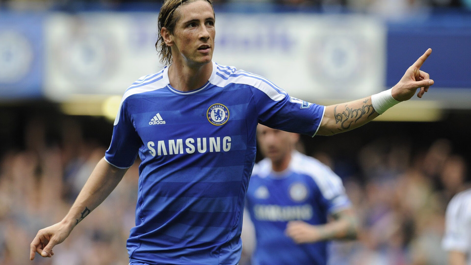 足球教练战术调整解读，足球教练战术调整解读图片